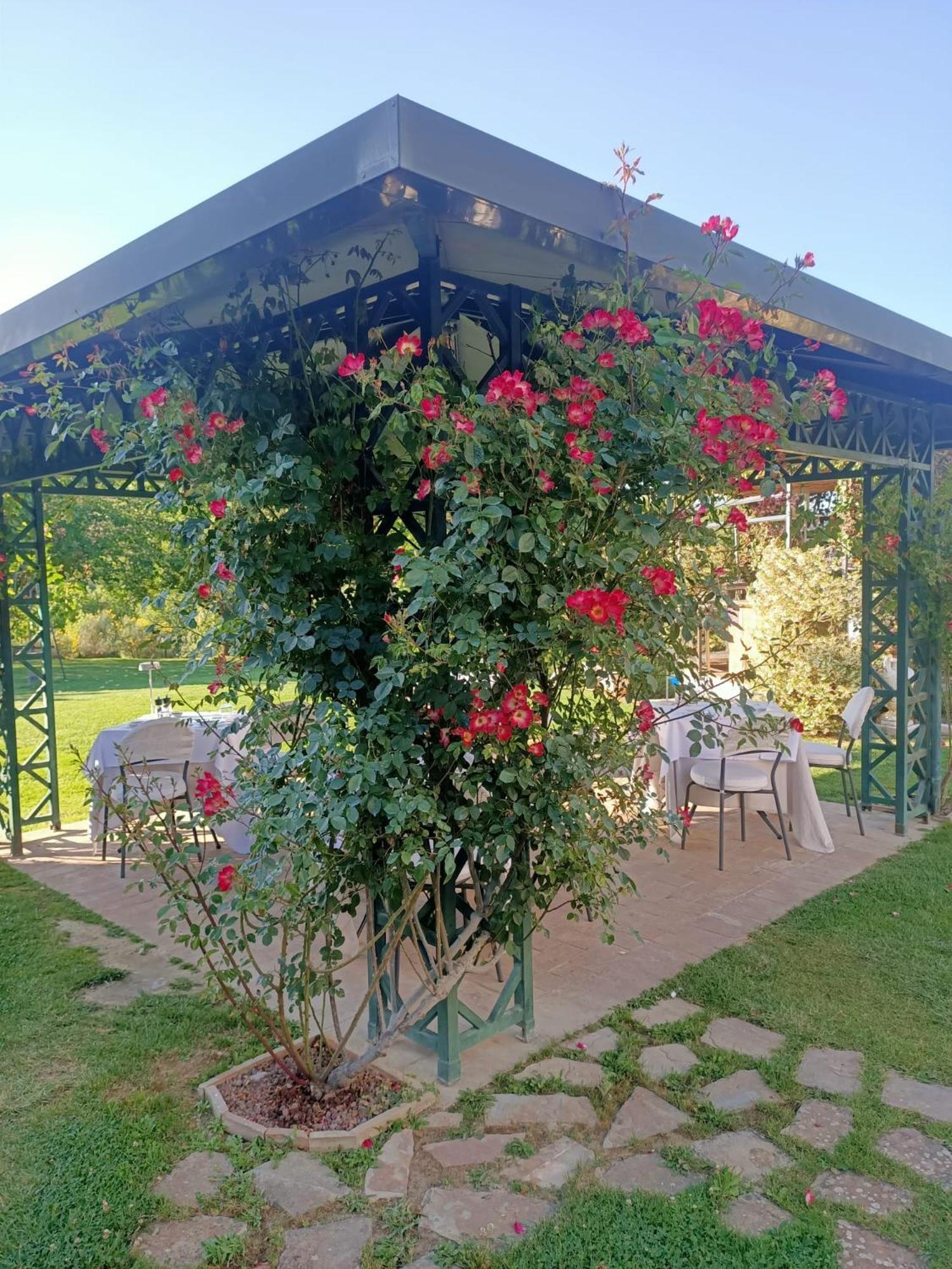 Relais Osteria Dell'Orcia Hotel Bagno Vignoni Bagian luar foto